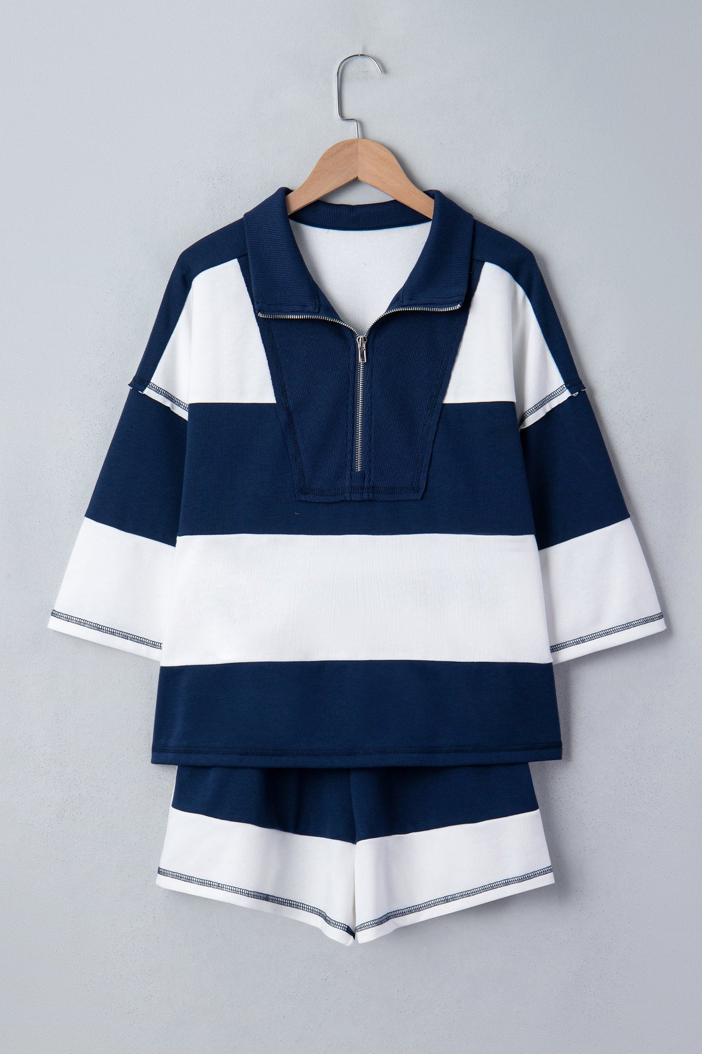 Reverse Seam Short Set