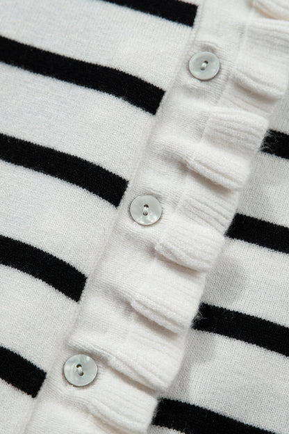 BW Buttoned Cardigan